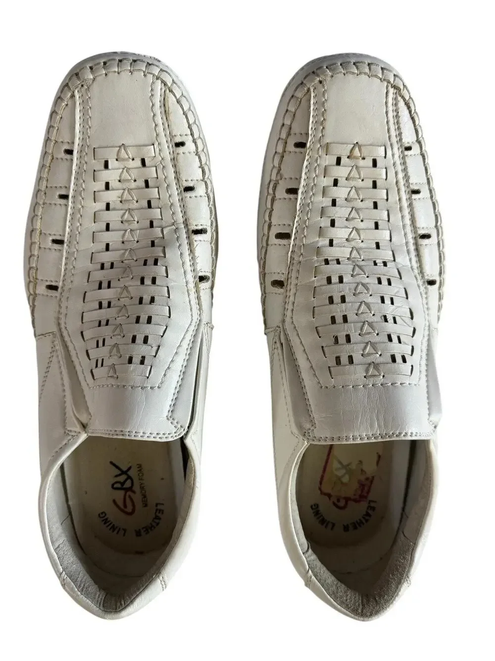 GBX Mens 11.5 Casual Slip On Loafers Shoes White Leather Woven
